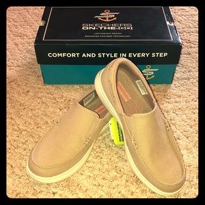 Skechers Boat Shoe Size 6